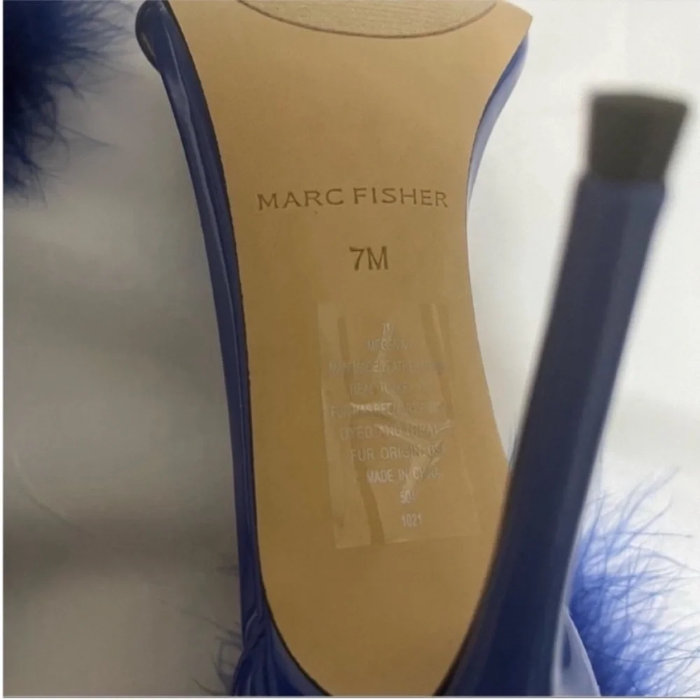 Marc Fisher Genivy Feather sandals - Picture 9 of 9